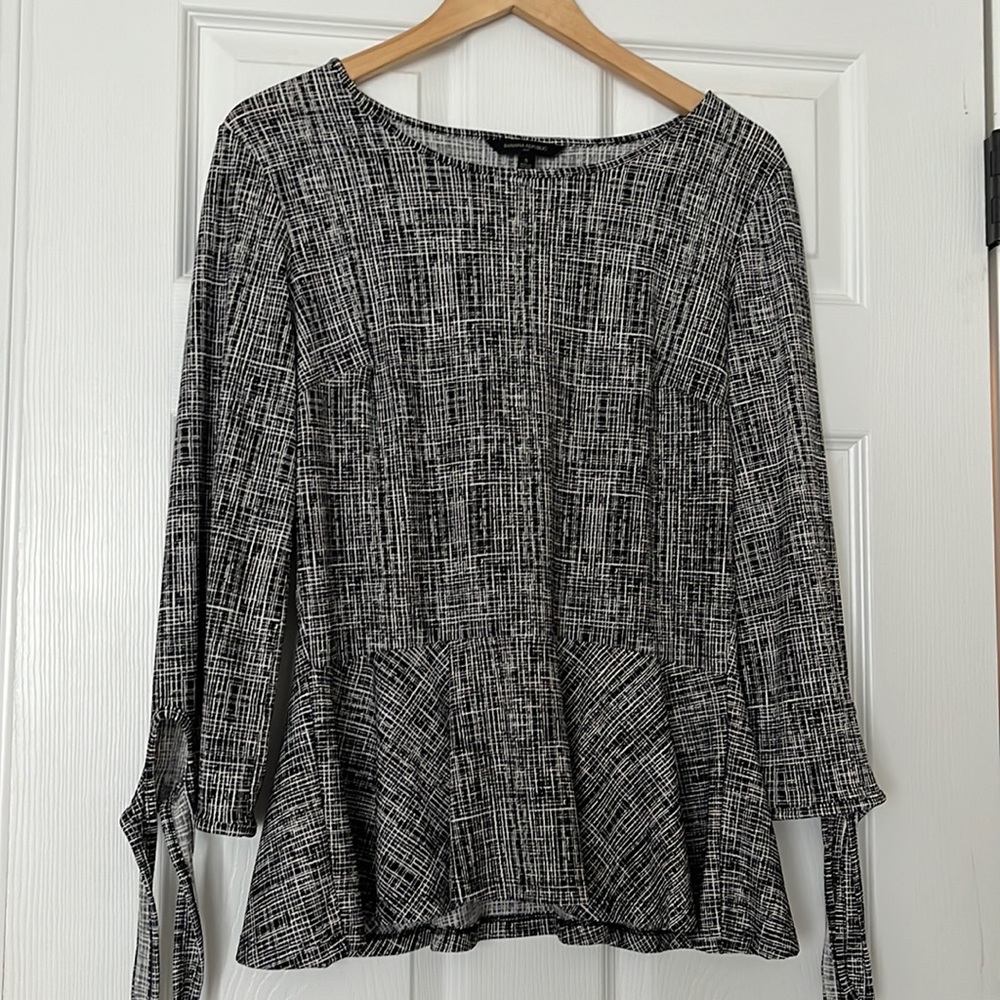 Banana Republic Black and White Blouse